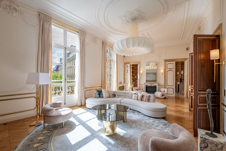 Par031 - Luxury and unique on Beauvau Square