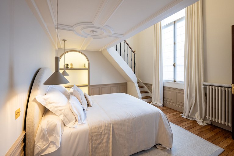 Par031 - Luxury and unique on Beauvau Square