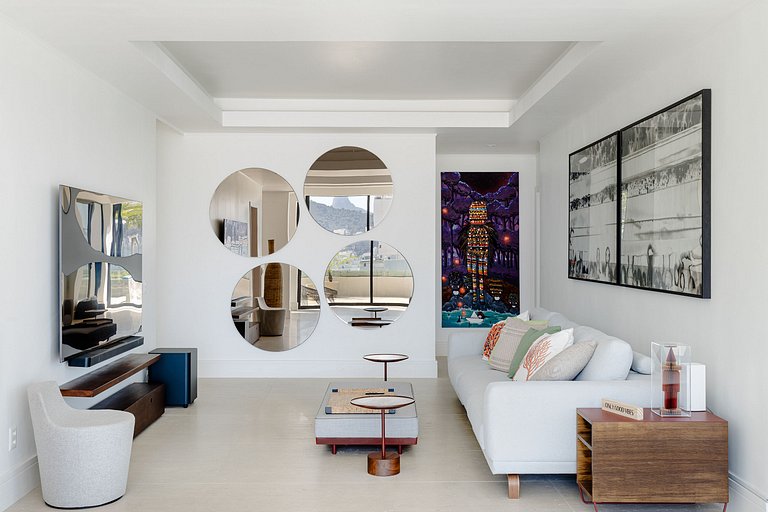 Rio001 - Exclusive Beachfront Penthouse in Copacabana for Sa