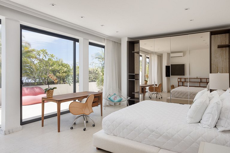Rio039 - Breathtaking beachfront penthouse in Rio