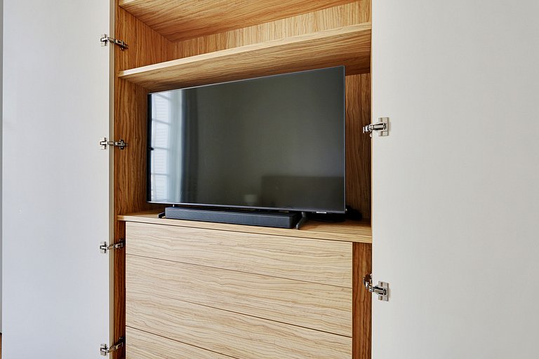 Par136 - 2 bedroom apartment with views