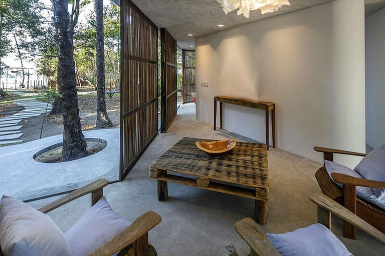 Bah501 - Niemeyer style beach house