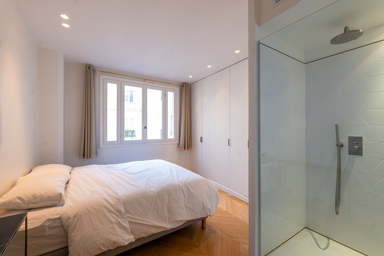Par108 - Luxury 2 ensuite bedrooms apartment