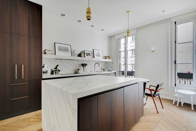 Par251 - Appartement de 2 chambres avec vue