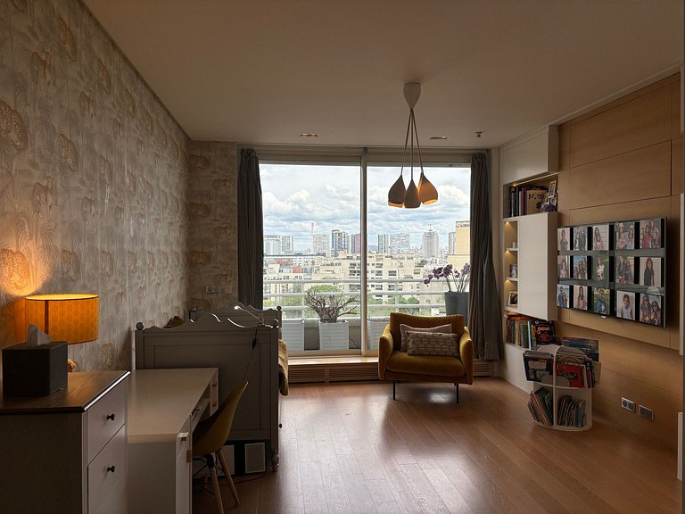 Par228 - 4 bedroom penthouse in Muette