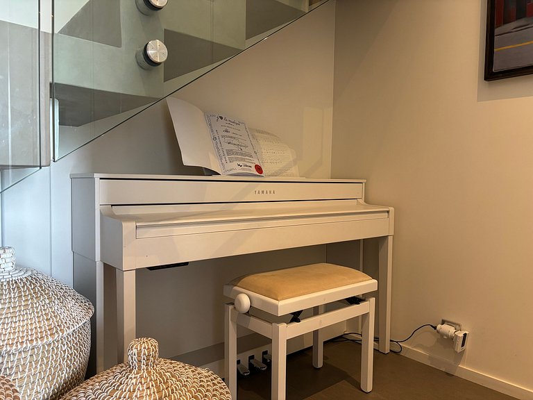 Par228 - Penthouse de 4 chambres à Muette