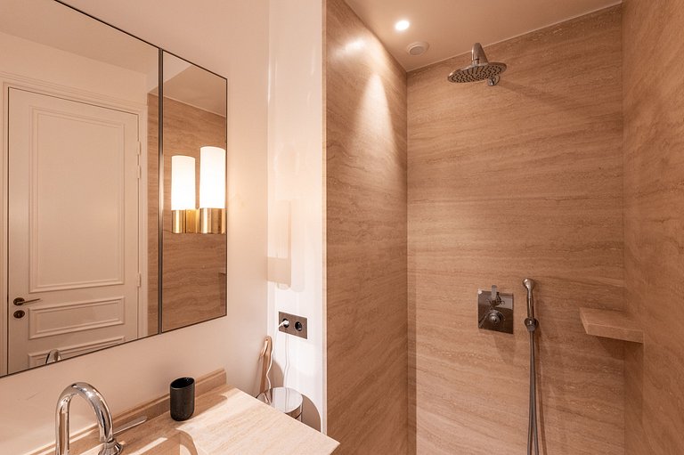 Par148 - Luxury 2 bedroom apartment