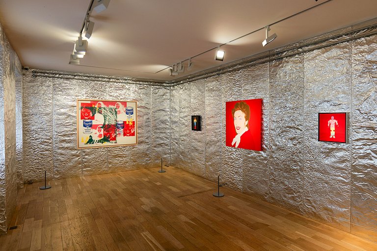 Par703 - Local de luxo no Matignon