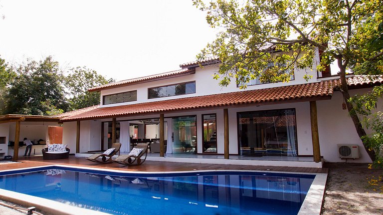Bah244 - Villa with two houses