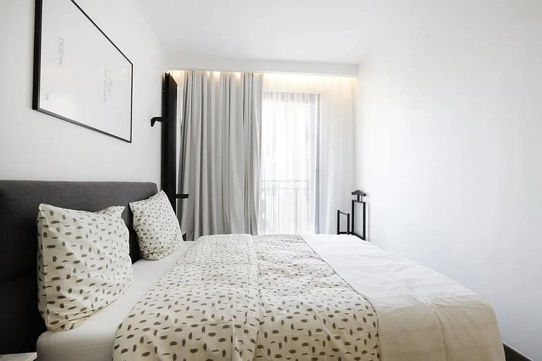 Par422 - Apartamento de 2 quartos na Montaigne