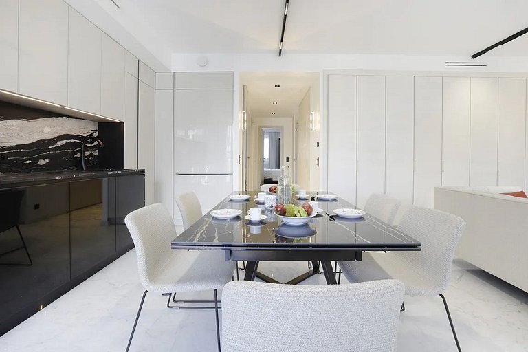 Par422 - Apartamento de 2 quartos na Montaigne