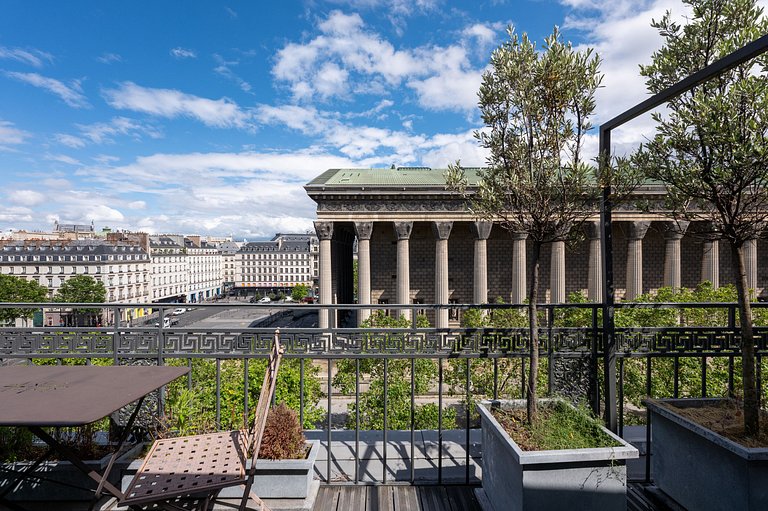 Par153 - Penthouse with terrace and view