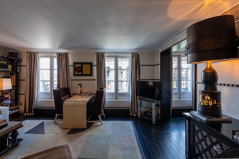 Par153 - Penthouse with terrace and view