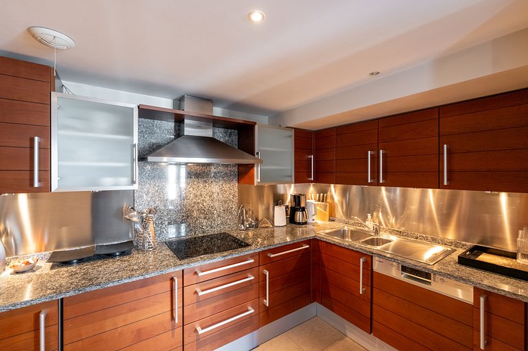 Par153 - Penthouse with terrace and view