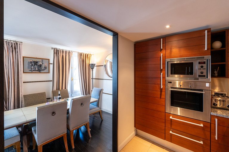 Par153 - Penthouse with terrace and view