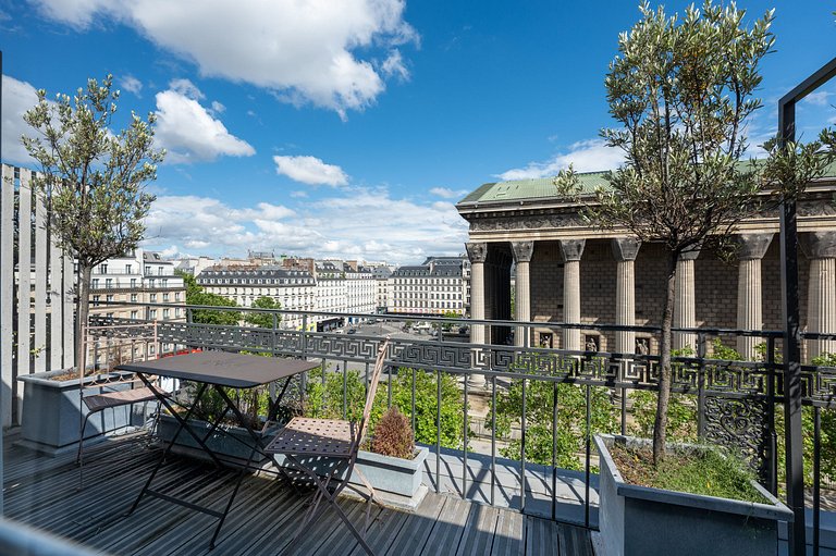 Par153 - Penthouse with terrace and view