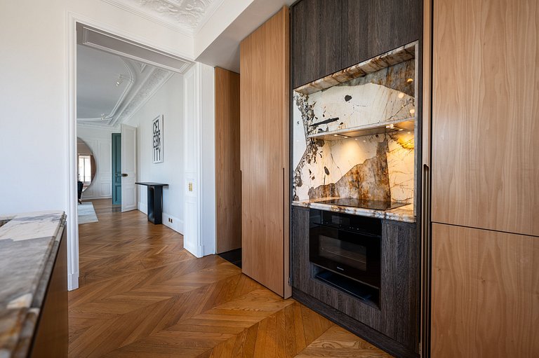Par033 - Beautiful 3 bedroom apartment in Paris
