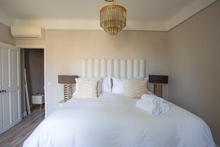 Pro004 - Appartement de 230 m² à Aix-en-Provence