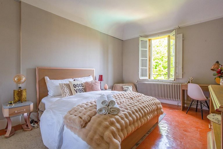 Pro004 - Apartamento de 230 m² em Aix-en-Provence