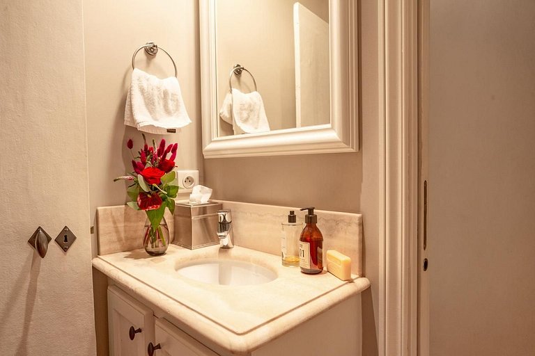 Pro004 - Appartement de 230 m² à Aix-en-Provence