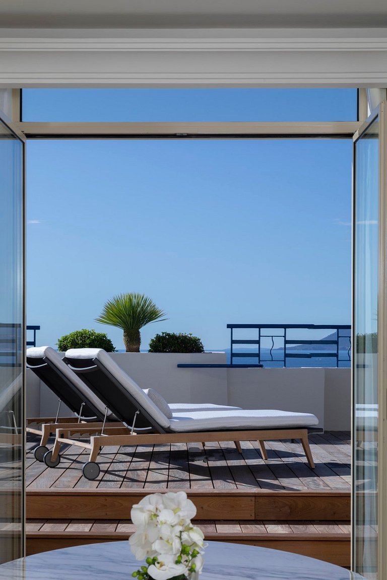 Azu060 - Penthouse de 1250 m² avec terrasse