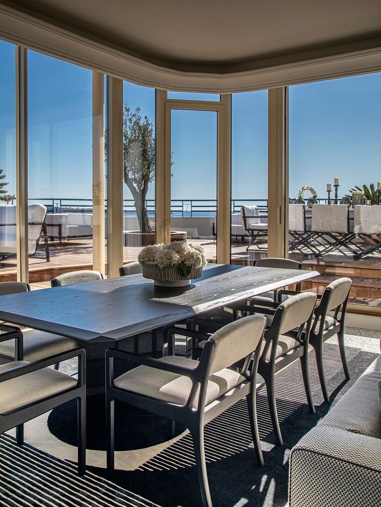 Azu060 - 1250 sqm luxury penthouse with terrace