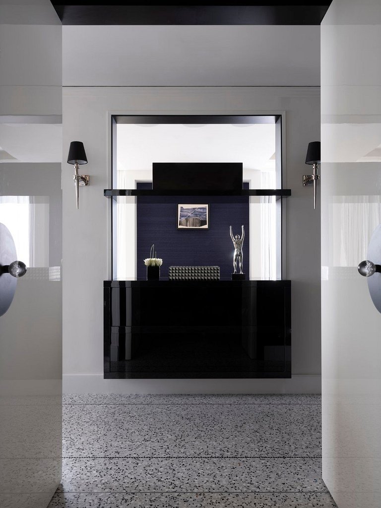 Azu060 - 1250 sqm luxury penthouse with terrace