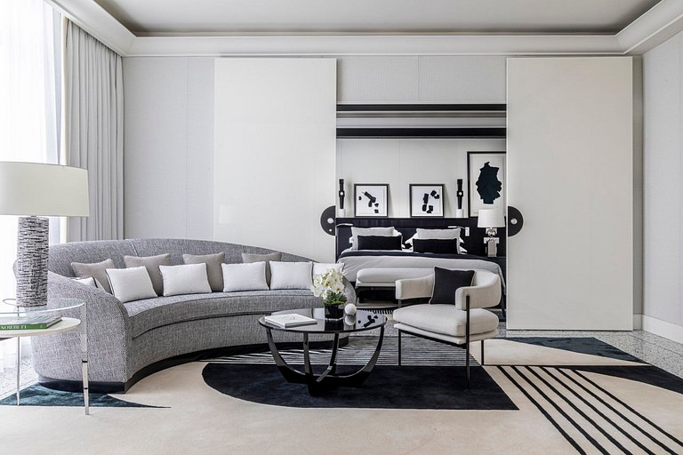 Azu060 - 1250 sqm luxury penthouse with terrace
