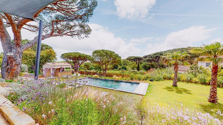 Azu080 - Villa with private pool in Saint Tropez