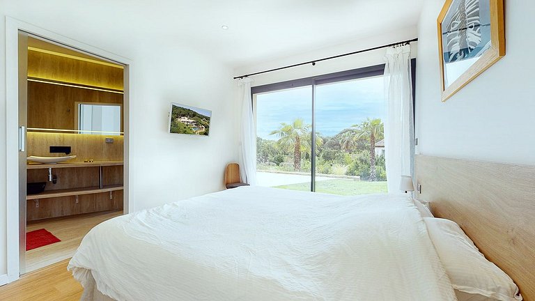 Azu080 - Casa com piscina em Saint Tropez