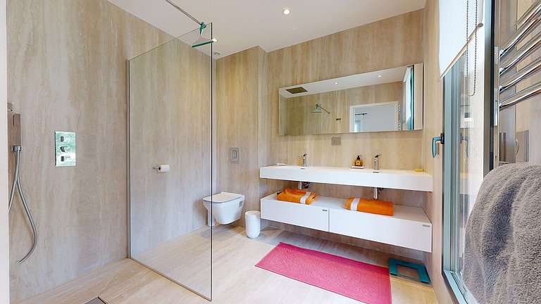 Azu080 - Casa com piscina em Saint Tropez