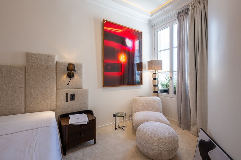 Par202 - Appartement de luxe face au Musée d'Orsay