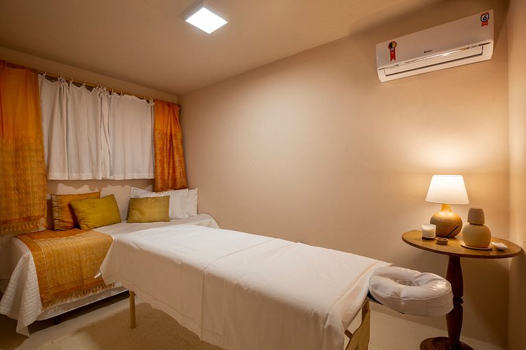 Bah092 - 9-Bedroom Villa with Sea Views