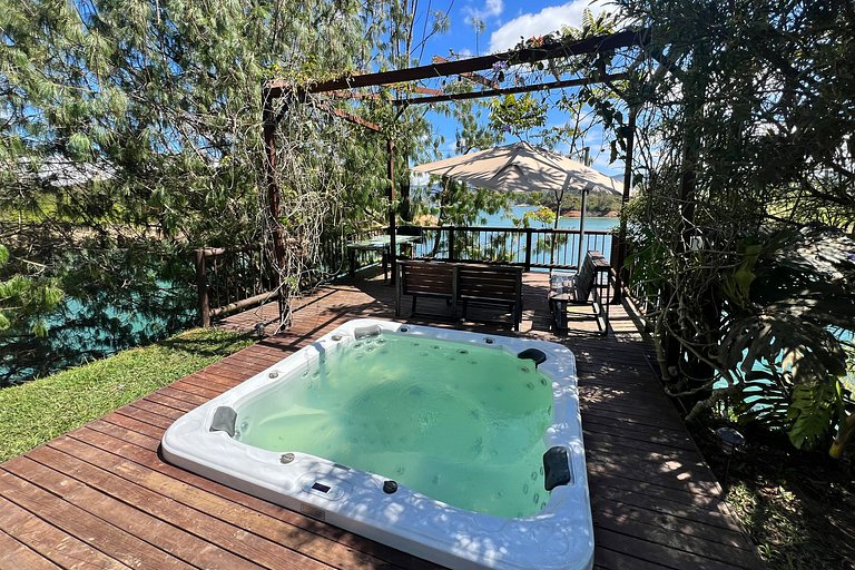 Med017 - Domo de madera con vista al lago en Guatapé