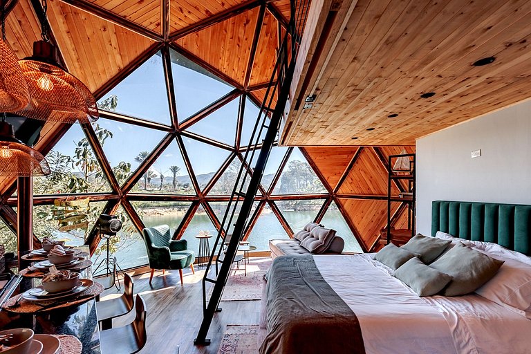 Med017 - Domo de madera con vista al lago en Guatapé