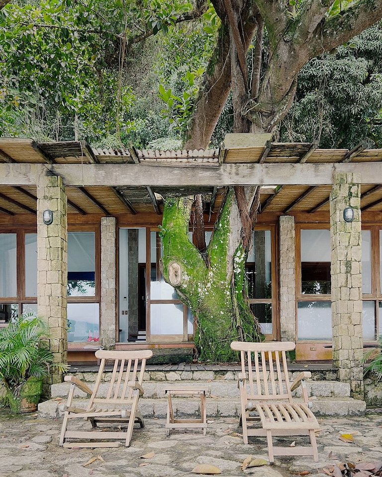 Pty015 - Private island in Paraty