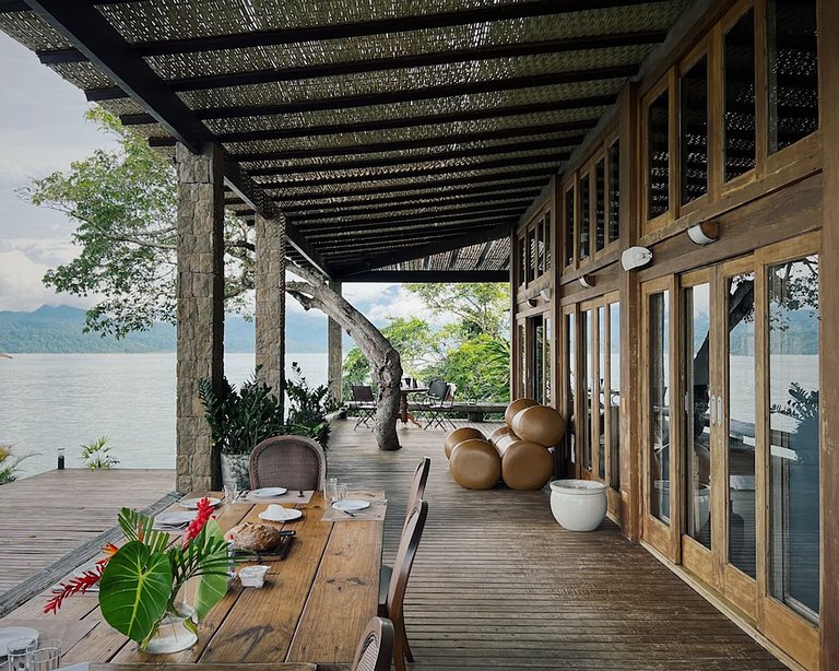 Pty015 - Private island in Paraty