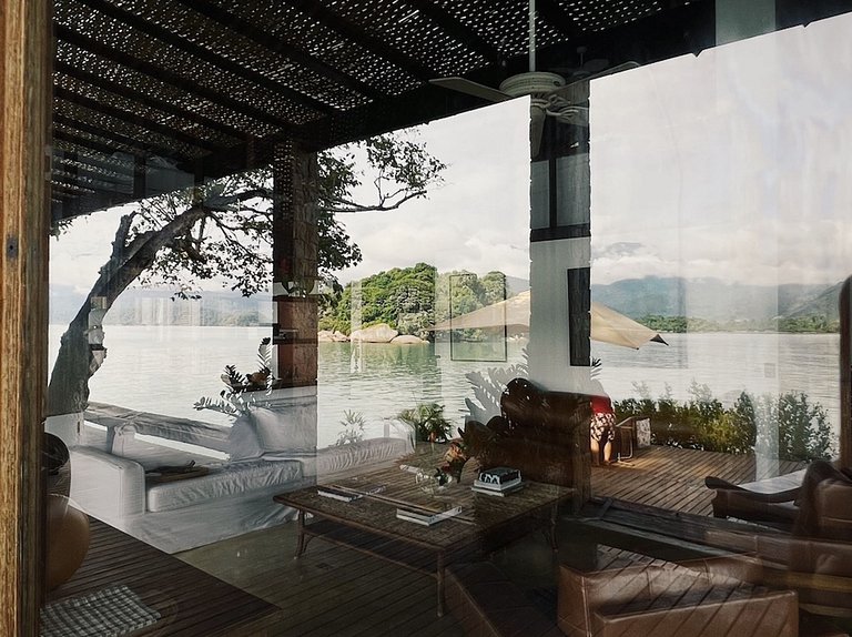 Pty015 - Isla particular en Paraty