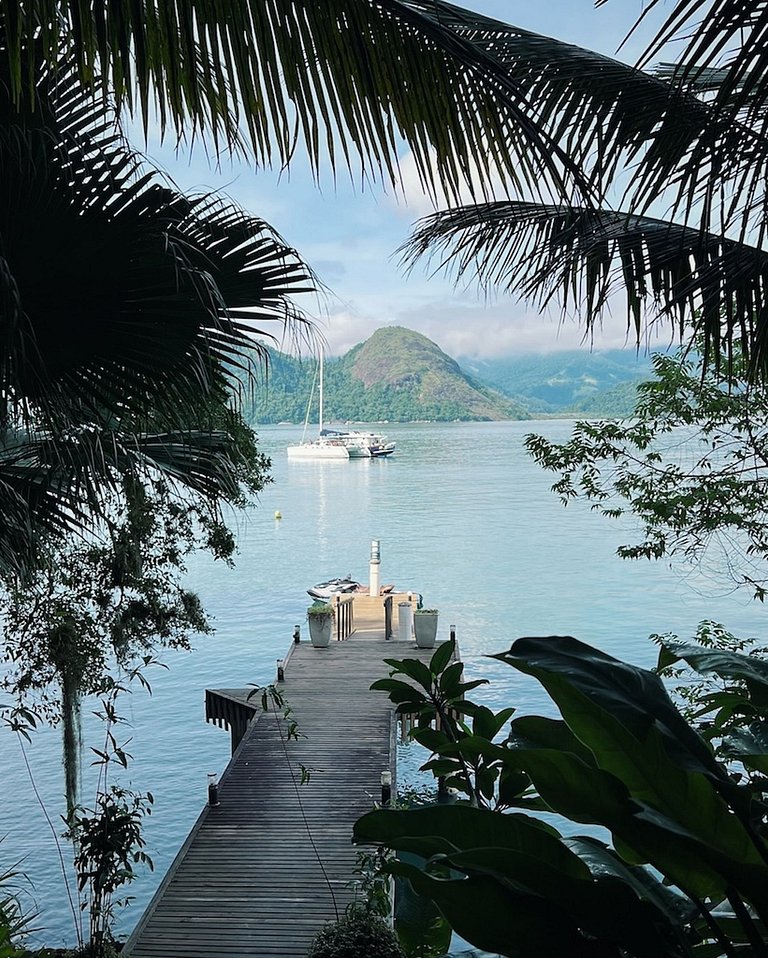 Pty015 - Private island in Paraty