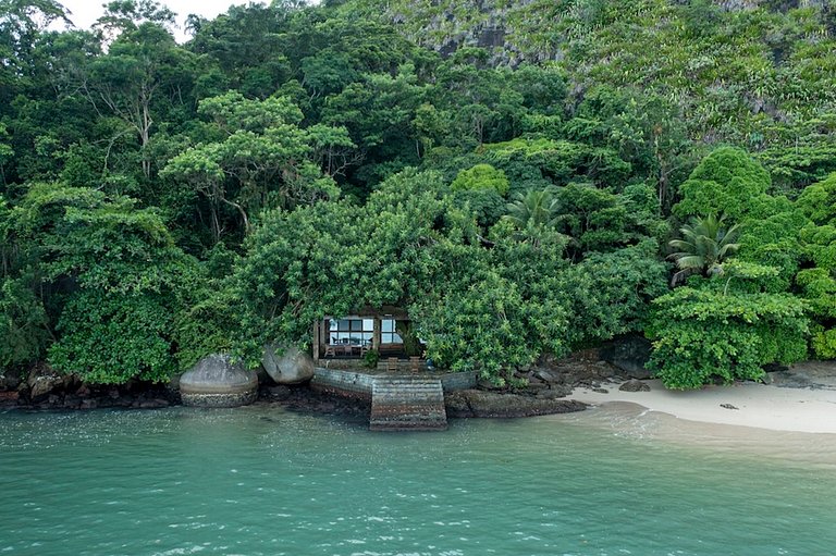 Pty015 - Isla particular en Paraty