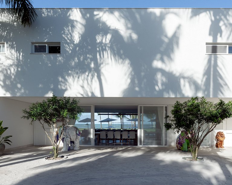 Bah220 - Espléndida villa en primera línea de mar de Arraial