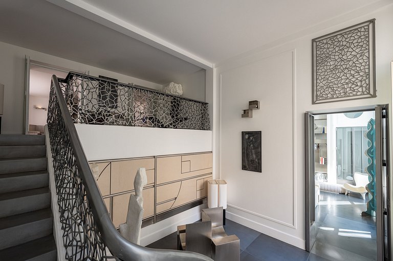 Par035 - Appartement de luxe iconique de 2 chambres