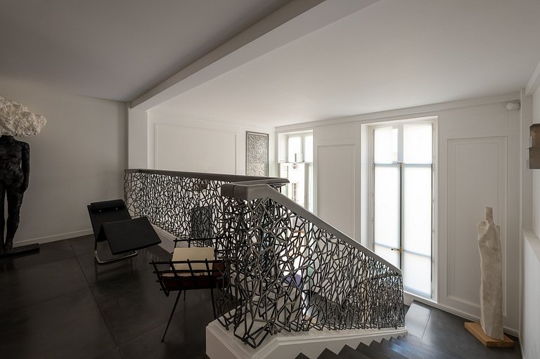 Par035 - Appartement de luxe iconique de 2 chambres