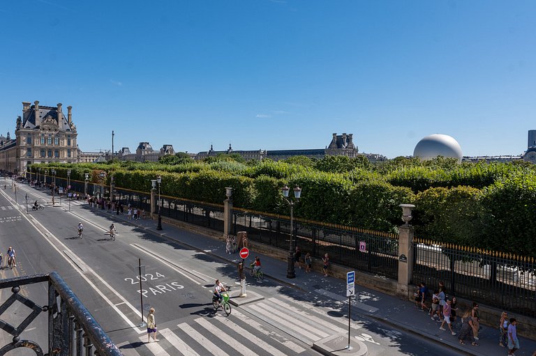 Par177 - Appartement spacieux sur Rivoli