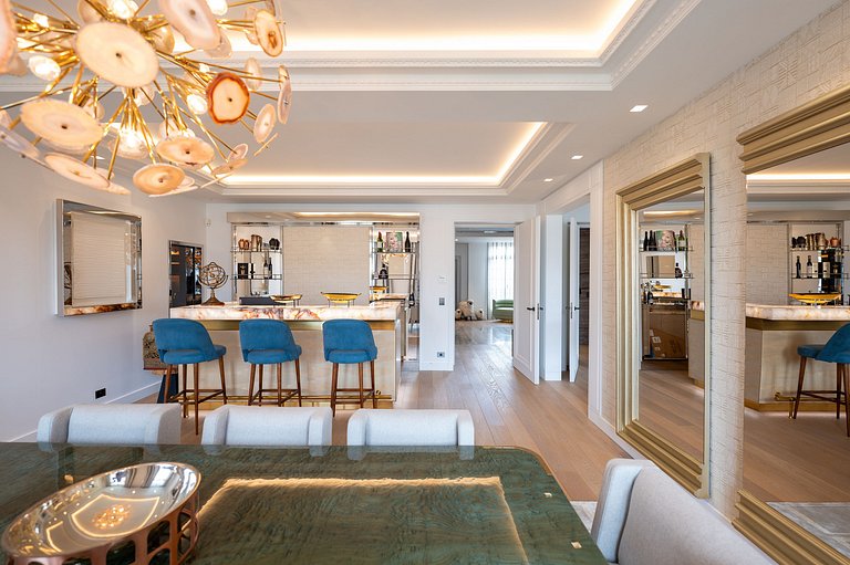 Par022 - Apartamento de luxo de 3 quartos