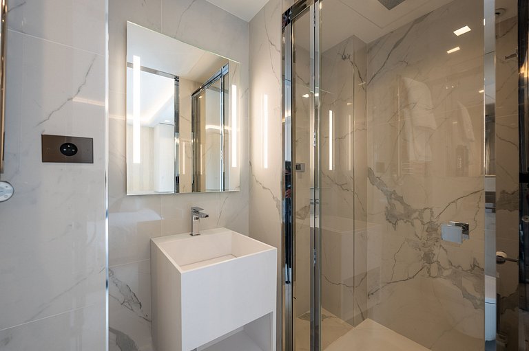 Par022 - Apartamento de lujo de 3 habitaciones