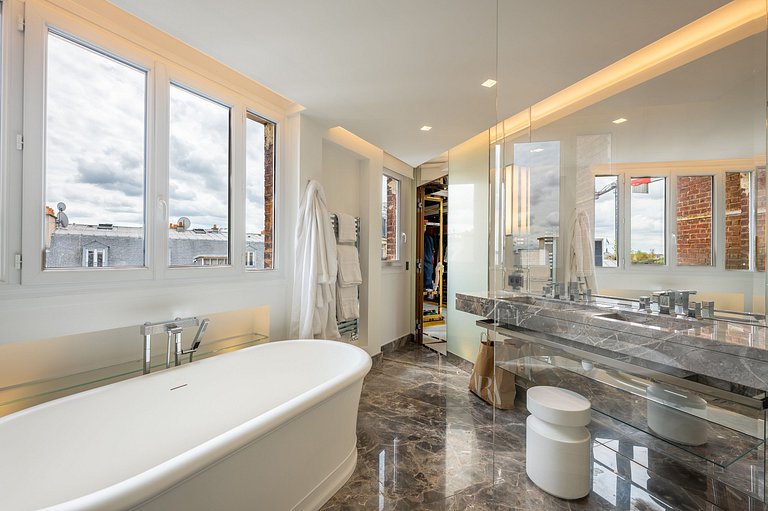 Par022 - Apartamento de luxo de 3 quartos