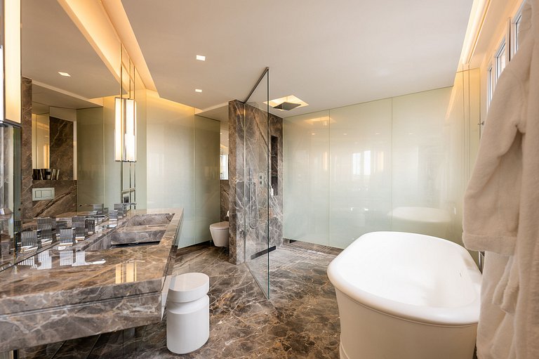 Par022 - Apartamento de luxo de 3 quartos