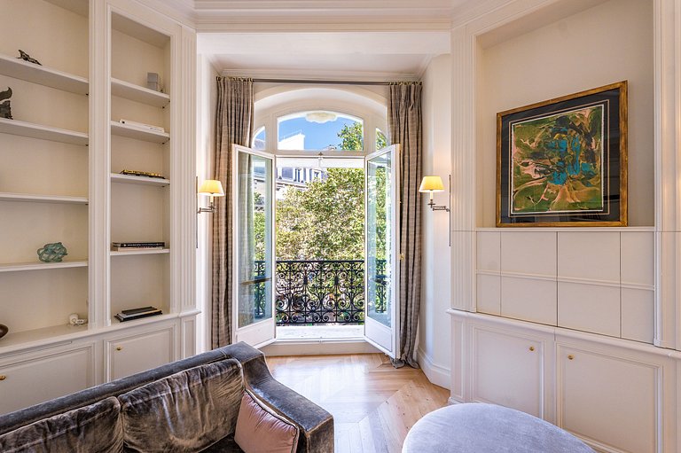 Par070 - Apartamento de luxo em Saint Germain
