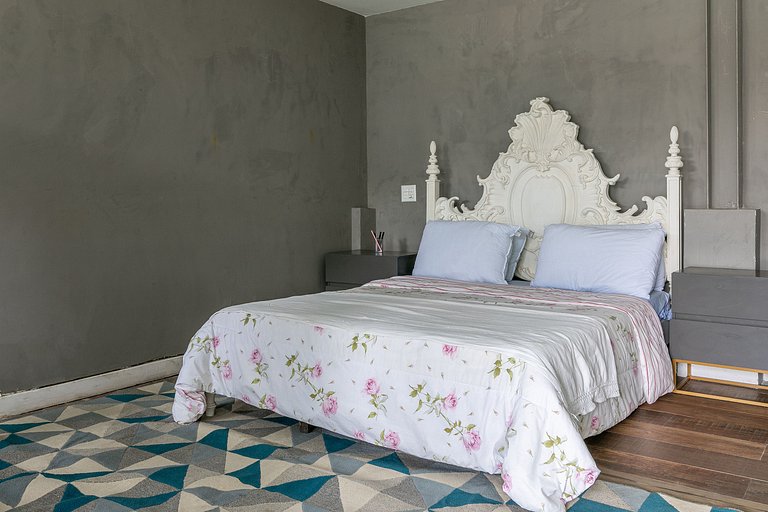 Rio010 - Mansão beira-mar em Leblon